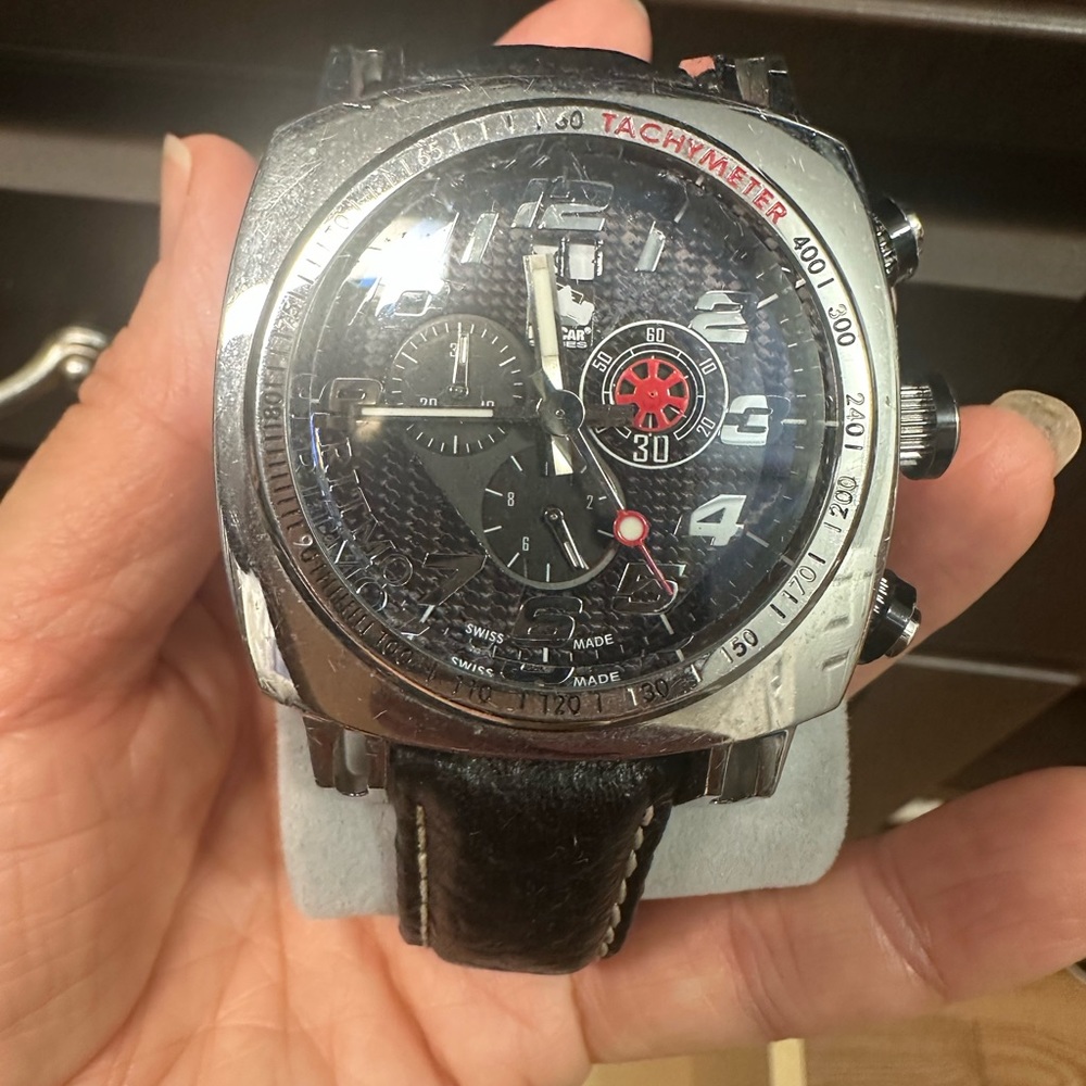 Ritmo mundo nascar men watch